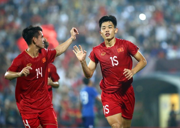 Đội tuyển Olympic Việt Nam đã sớm phải về nước sau 2 trận thua Olympic Iran 0-4 và Olympic Saudi Arabia 1-3 - Ảnh: H.T