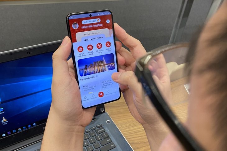 Mỗi số điện thoại chỉ được sử dụng để đăng ký cho duy nhất một tài khoản định danh điện tử VNeID - Ảnh: GIA HÂN